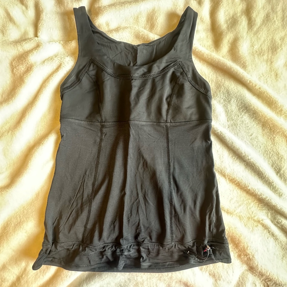 Lululemon Black Run Tame Me Tank With Drawstring With Drawstring Waist